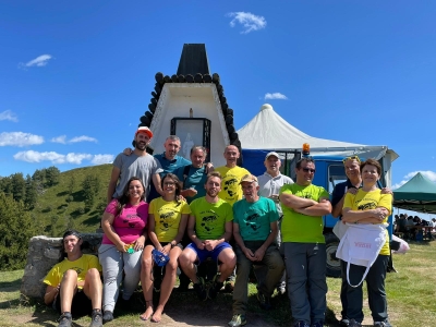 LARES BRUSAA: LA GRANDE FESTA DEI POSTI BELLISSIMI