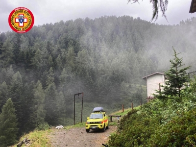 SOCCORSO ALPINO AL LAVORO PER UN UOMO CADUTO AI BARCONCELLI DI PREMANA