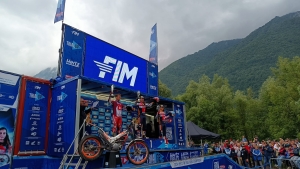 VALSASSINA: IL MALTEMPO NON FERMA LO SPETTACOLO DEL TRIAL A CORTENOVA. GRATTAROLA SECONDO DIETRO RE TONI BOU