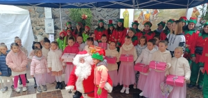 LA DANZA INCONTRA BABBO NATALE SOTTO LA TORRE