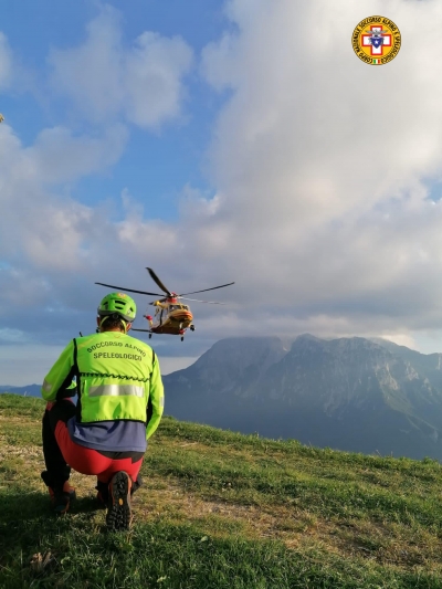 RECUPERATI DUE INFORTUNATI IN MONTAGNA