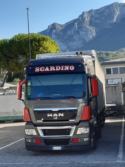 CAMION RUBATO: SI CERCANO I RESPONSABILI