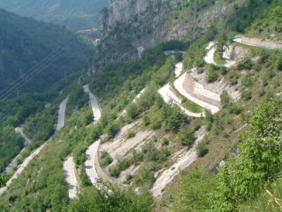 STRADA PER MORTERONE: SEI MESI DI LAVORI