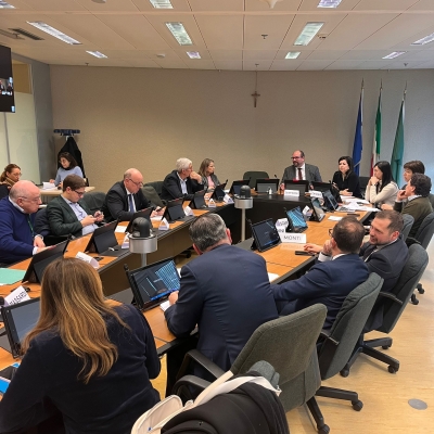 COMMISSIONE SPECIALE LOMBARDIA-SVIZZERA: VIA LIBERA ALL&#039;UNANIMITÀ ALLA RISOLUZIONE PER COMPLETARE ALPTRANSIT POTENZIANDO LE LINEE DI ACCESSO.  PRESIDENTE GIACOMO ZAMPERINI: “DOCUMENTO FRUTTO DI UNA PRE