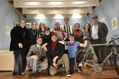 Il cast di &quot;La vecchia muore alle sette&quot;