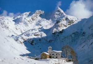 LECCO-BALLABIO CHIUSA? LA PREFETTURA &quot;CONSIGLIA&quot; LA BELLANO-TACENO. INTANTO A INTROBIO SI RINGRAZIA LA MADONNA DI BIANDINO