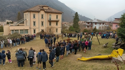 E&#039; STATA LA GIORNATA DEGLI ALBERI DELLA LEGALITA&#039;. A INTROBIO PIANTATI ANCHE DUE FAGGI. IL VIDEO DELLA CERIMONIA