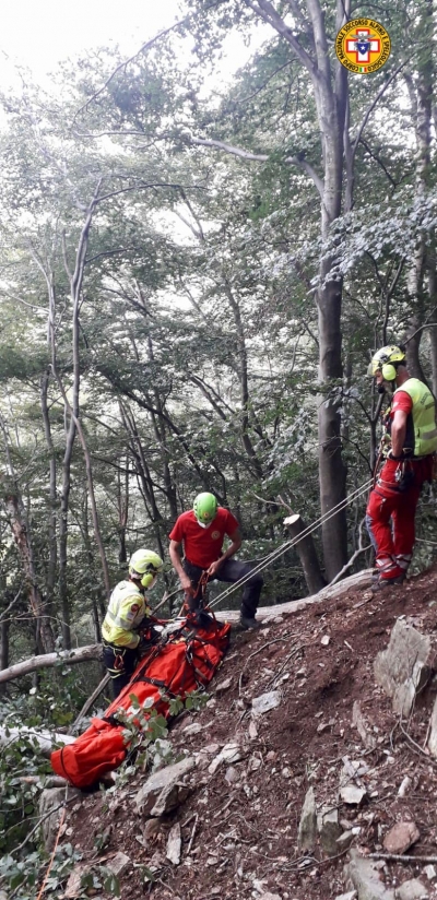 Soccorso un &quot;fungiatt&quot; scivolato a Casargo