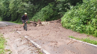 SMOTTAMENTI ANCHE SULLA CICLABILE