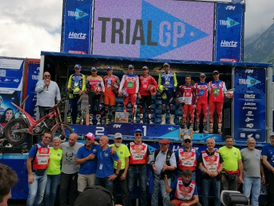 MONDIALE TRIAL IN VALSASSINA: PER UNA VOLTA IL RE TONI BOU NON VINCE. MATTEO GRATTAROLA ANCORA A PODIO. MA LO SPETTACOLO E&#039; STATA LA GENTE