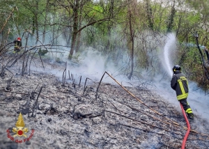 Incendio sul San Martino sopra Lecco