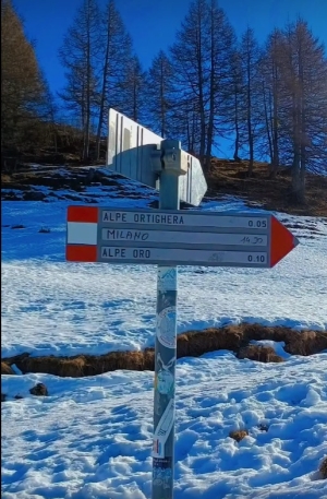 LUNGA E DIRITTA CORREVA LA STRADA PER .... MILANO!