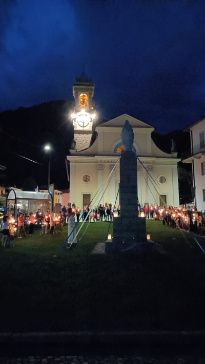 INTROBIO: LA SUGGESTIVA PROCESSIONE DELLA VIGILIA DELLA MADONNA DI BIANDINO