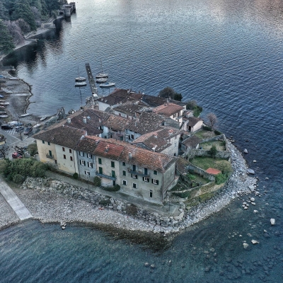 UNA CICLOPEDONALE INTORNO AL CASTELLO DI LIERNA