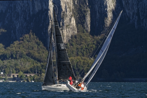 VELA: IL MELGES 24 – ORC  “CORAZON” DI GUIDO MOLINARI VINCE NEL GOLFO DI LECCO  IL 49° CAMPIONATO INVERNALE INTERLAGHI – TROFEO AUTOCOGLIATI VOLKSWAGEN