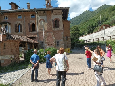 INTROBIO: BENE IL MERCATINO E OLTRE 100 PERSONE ALLE VISITE GUIDATE A VILLA MIGLIAVACCA