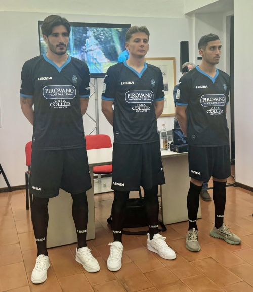 PRESENTATA LA NUOVA TERZA MAGLIA DEL LECCO