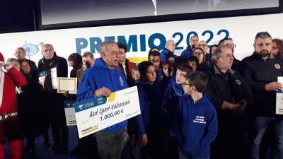 PREMIO &quot;COSTRUIAMO IL FUTURO&quot; CONSEGNATO ALL&#039;ASD SPORT VALSASSINA